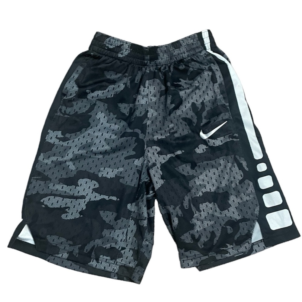 Nike gym short